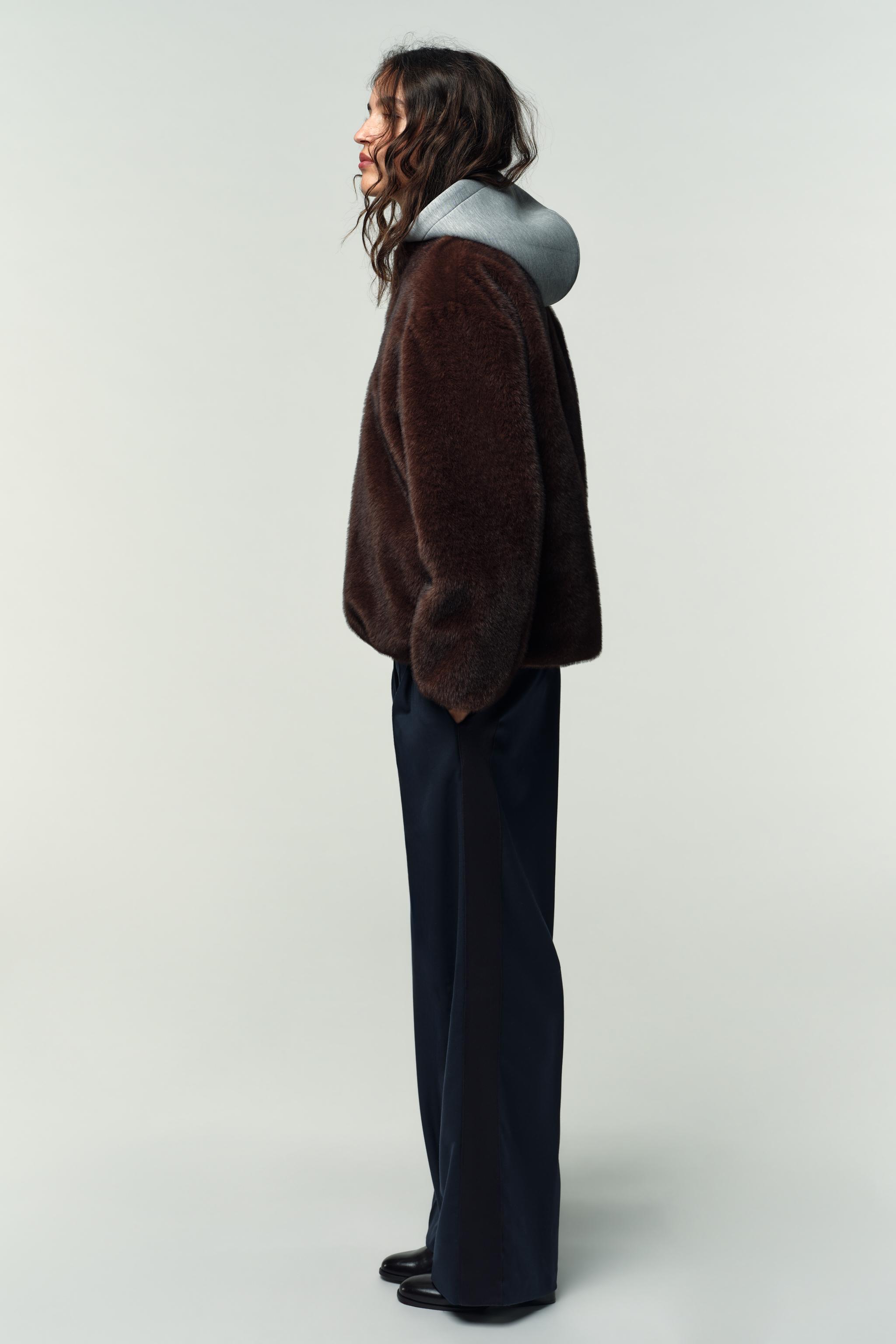 BLOUSON BOMBER BIMATIÈRE CAPUCHE EFFET FOURRURE